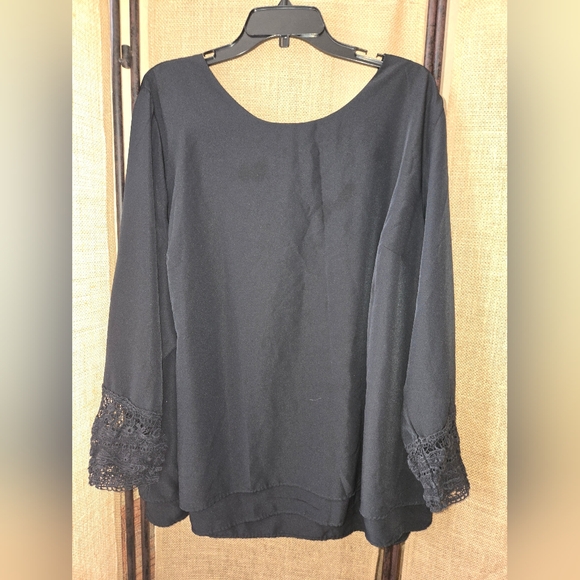 Jessica London Tops - Women's Black Jessica London Blouse With Lace Cuff Detail Size 28